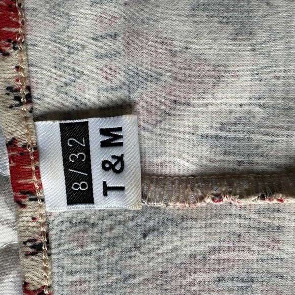 T & M mid length long sleeved dress - Picture 3 of 6